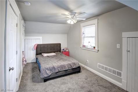 672 E 109th Street Cleveland OH 44108