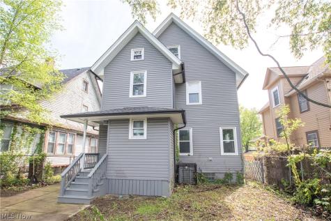 672 E 109th Street Cleveland OH 44108