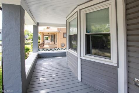 672 E 109th Street Cleveland OH 44108
