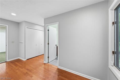 10934 Fawn Meadow Lane Strongsville OH 44149