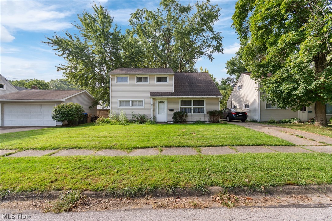 2610 Owaisa Road Cuyahoga Falls OH 44221