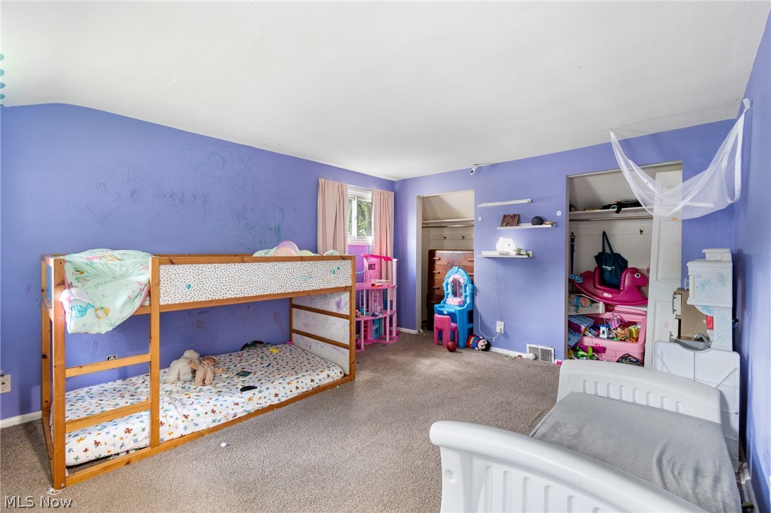 2610 Owaisa Road Cuyahoga Falls OH 44221