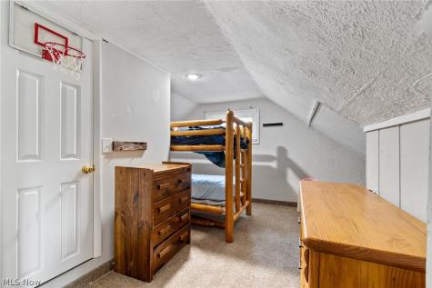 2610 Owaisa Road Cuyahoga Falls OH 44221