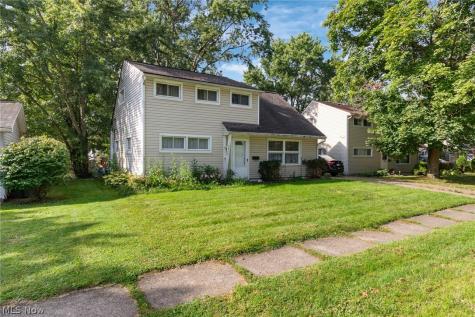 2610 Owaisa Road Cuyahoga Falls OH 44221