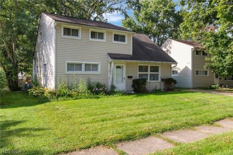 2610 Owaisa Road Cuyahoga Falls OH 44221