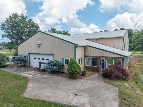 39591 State Route 303 Lagrange OH 44050