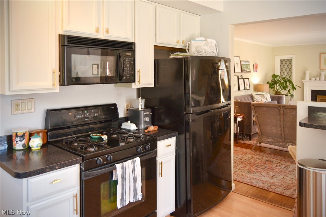 434 Glen Park Drive Bay Village OH 44140