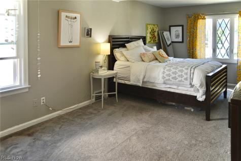 434 Glen Park Drive Bay Village OH 44140