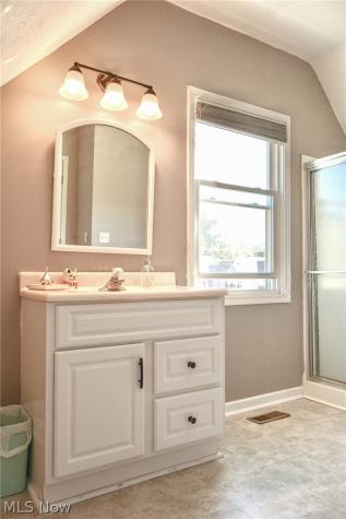 434 Glen Park Drive Bay Village OH 44140