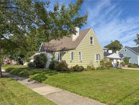 434 Glen Park Drive Bay Village OH 44140