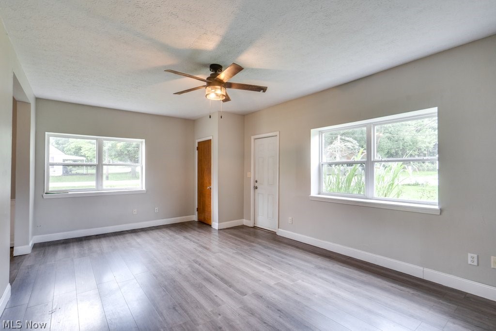 1989 E Turkeyfoot Lake Road Akron OH 44312