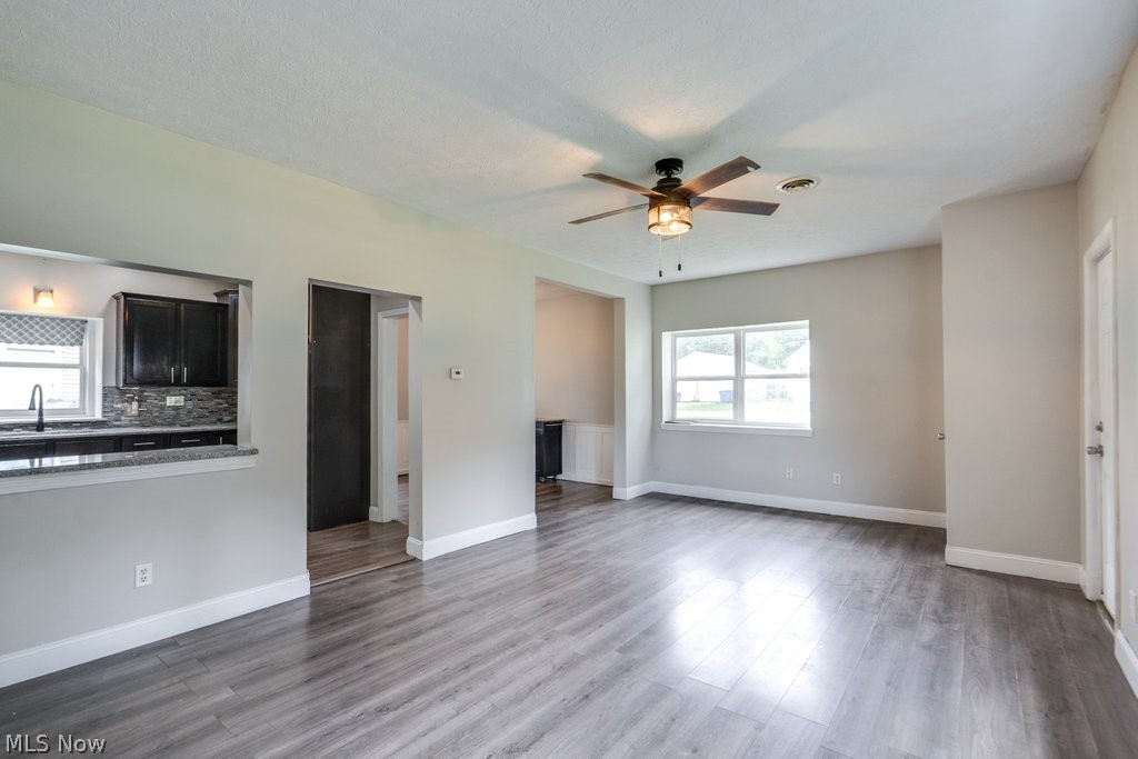 1989 E Turkeyfoot Lake Road Akron OH 44312
