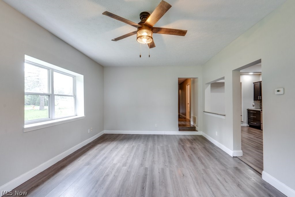 1989 E Turkeyfoot Lake Road Akron OH 44312