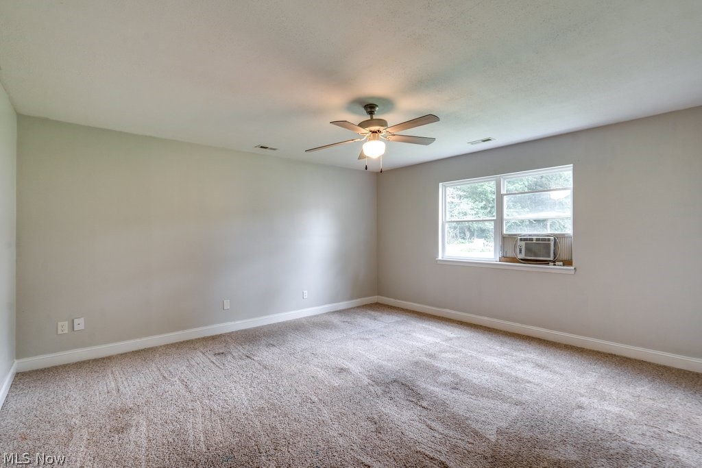 1989 E Turkeyfoot Lake Road Akron OH 44312