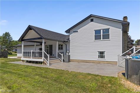 1524 Hightower Drive Uniontown OH 44685