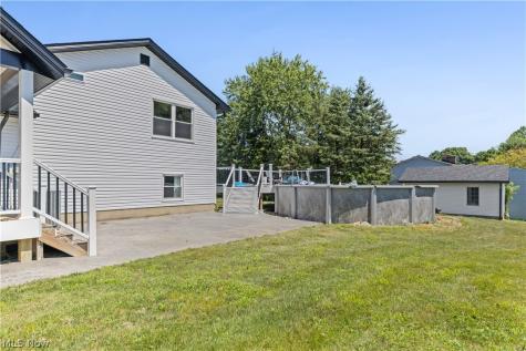 1524 Hightower Drive Uniontown OH 44685