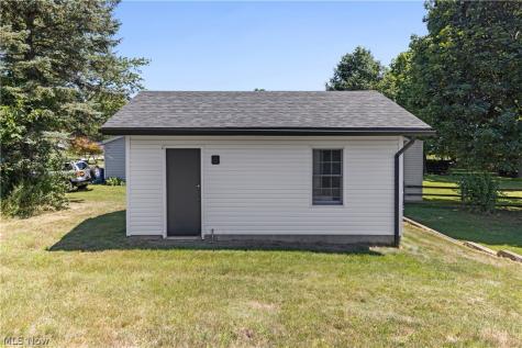 1524 Hightower Drive Uniontown OH 44685