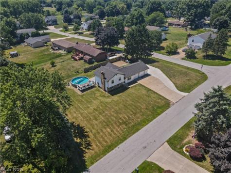 1524 Hightower Drive Uniontown OH 44685