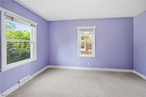 562 Arlington Avenue Mansfield OH 44903
