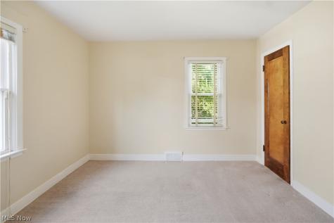 562 Arlington Avenue Mansfield OH 44903