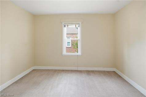 562 Arlington Avenue Mansfield OH 44903