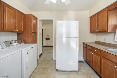 562 Arlington Avenue Mansfield OH 44903