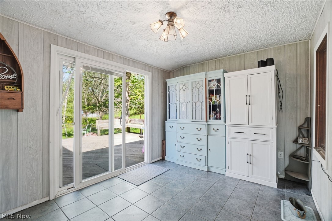104 W Main Street West Farmington OH 44491