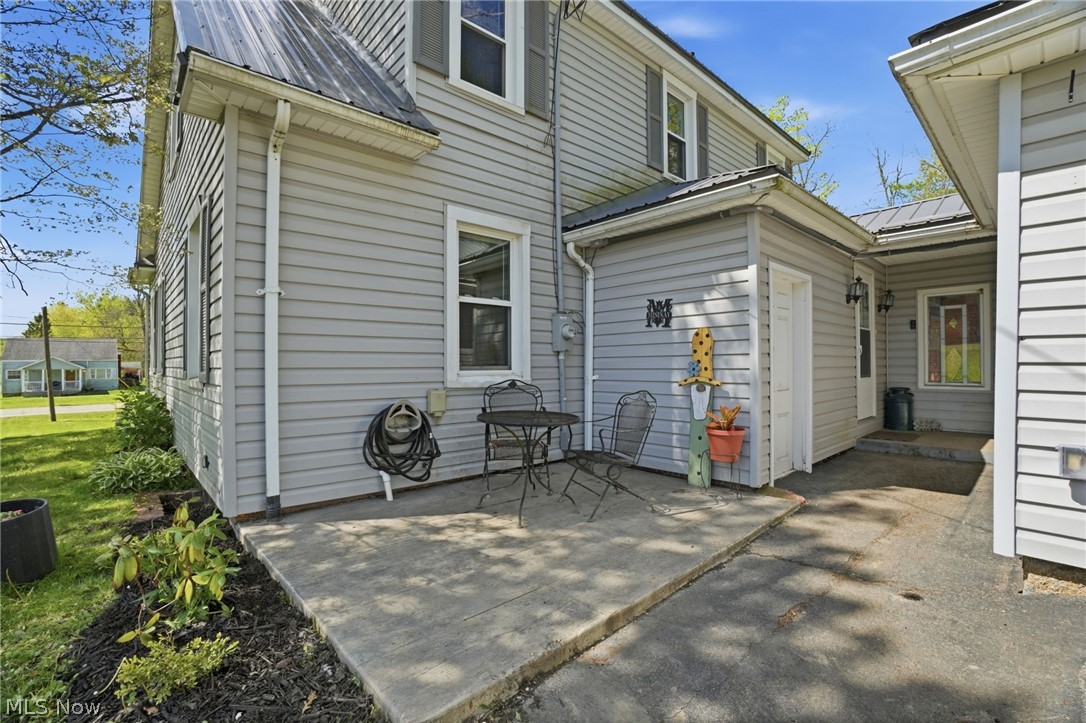 104 W Main Street West Farmington OH 44491