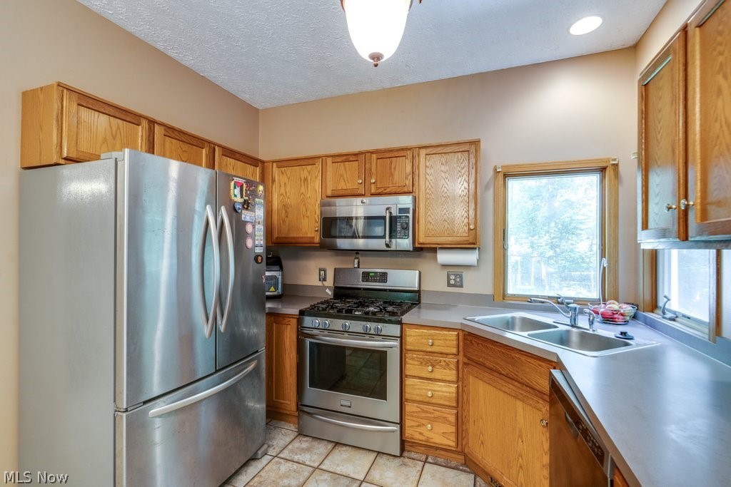 5209 Orchard Lane North Ridgeville OH 44039