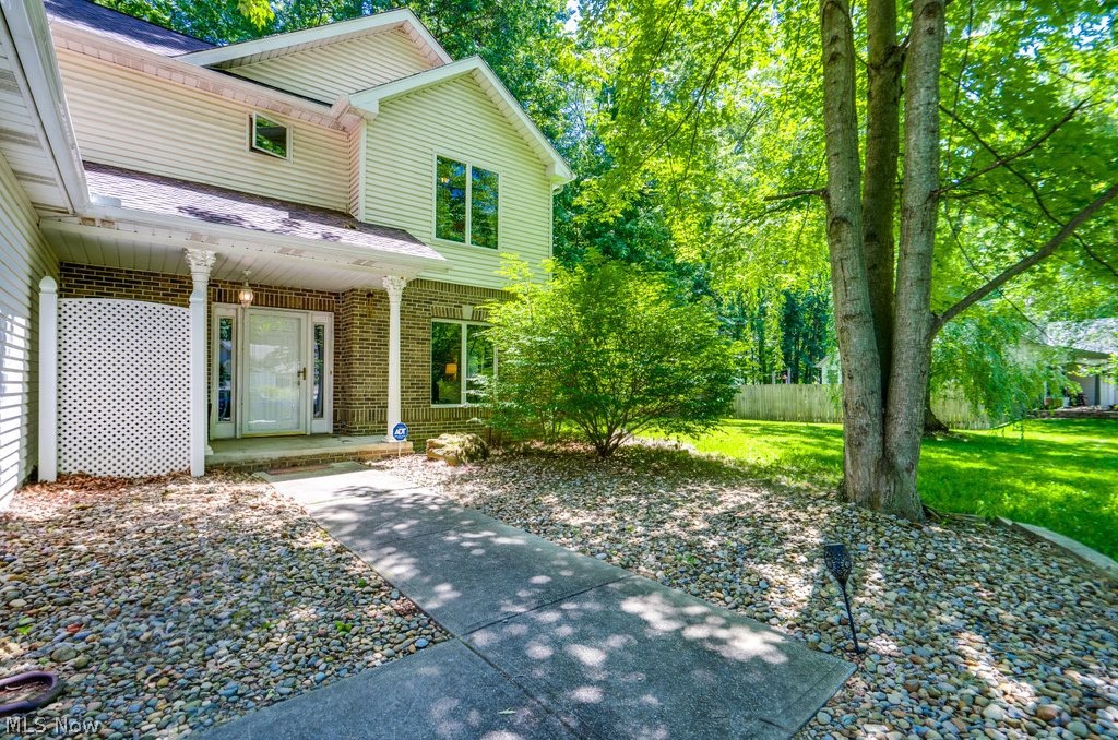 5209 Orchard Lane North Ridgeville OH 44039