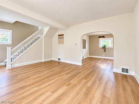 3856 W 17th Street Cleveland OH 44109