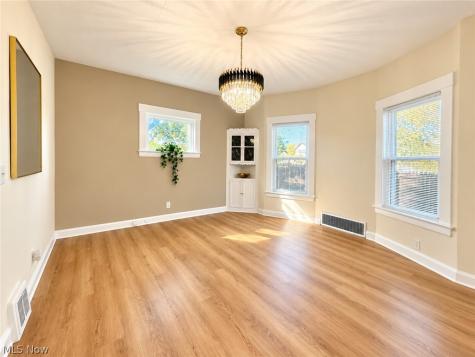 3856 W 17th Street Cleveland OH 44109