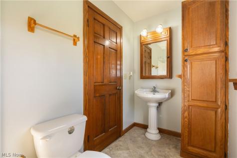 5080 Baker Street SE East Canton OH 44730