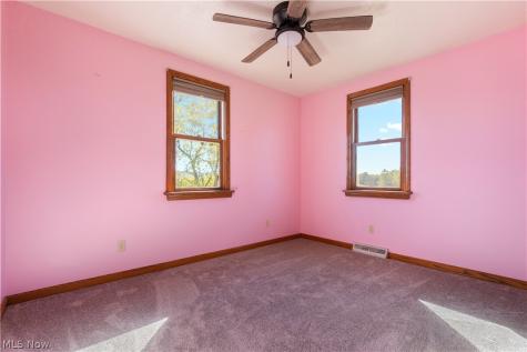 5080 Baker Street SE East Canton OH 44730