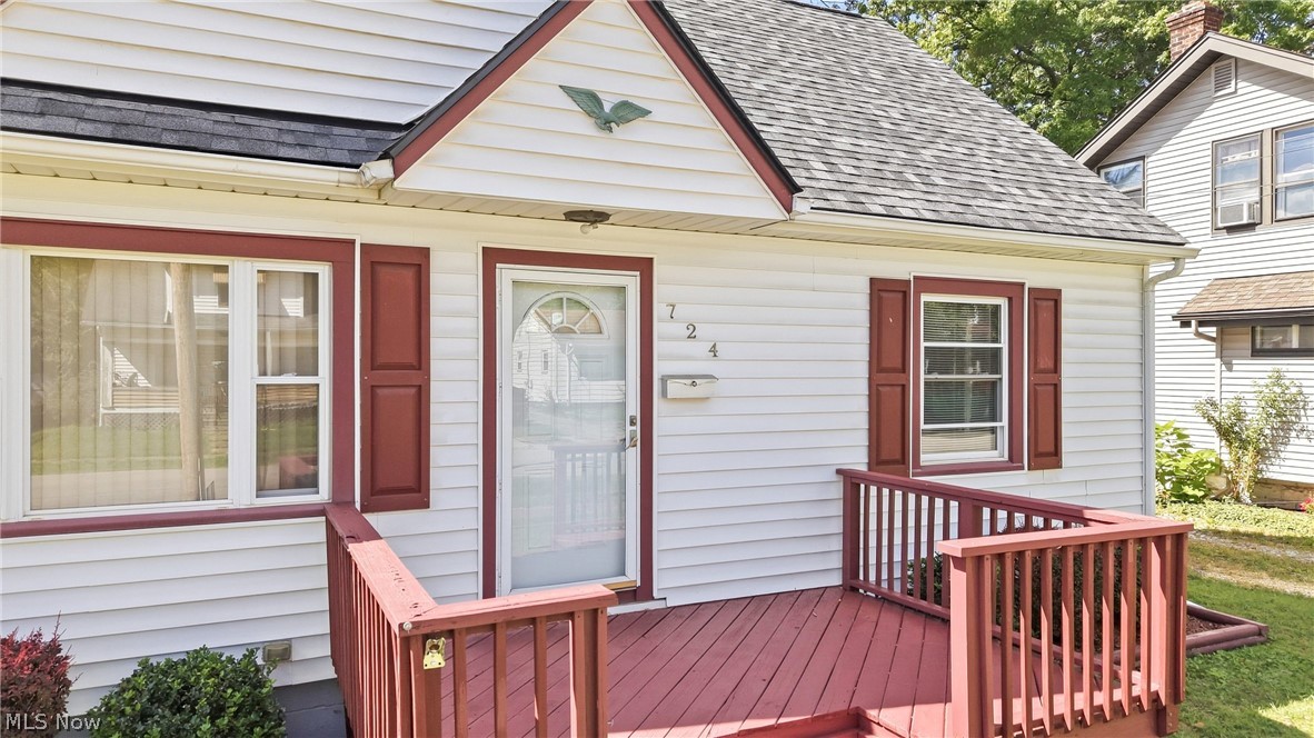 724 Belvedere Avenue SE Warren OH 44484