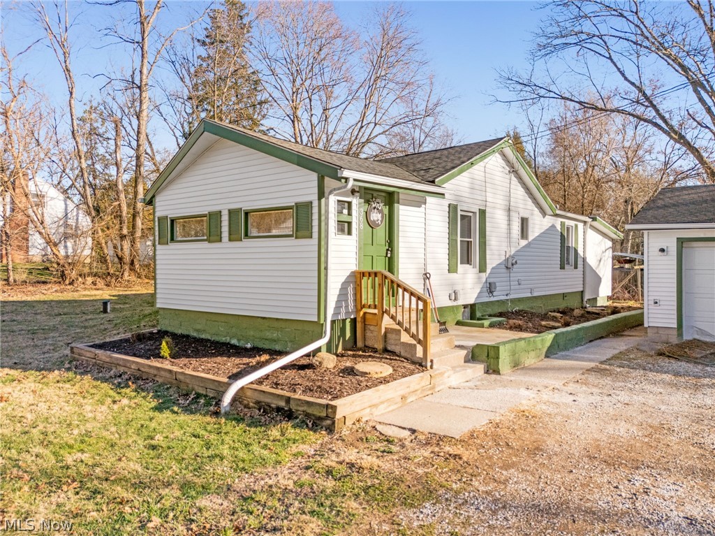 368 Jarvis Road Akron OH 44319