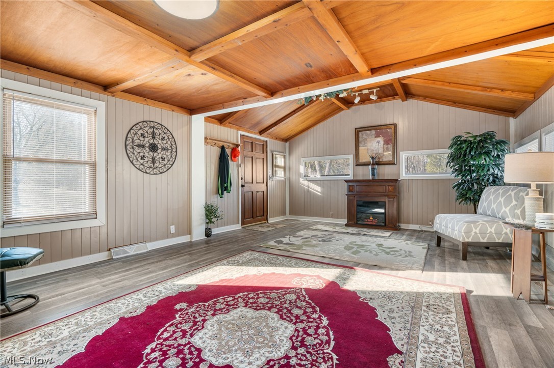 368 Jarvis Road Akron OH 44319