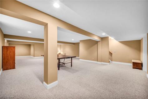 18492 Bunker Hill Drive Strongsville OH 44136