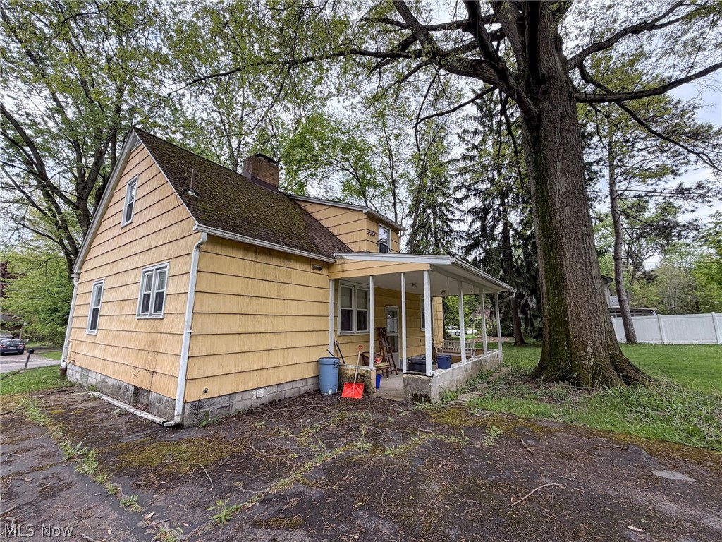 8060 Paulin Drive Youngstown OH 44514