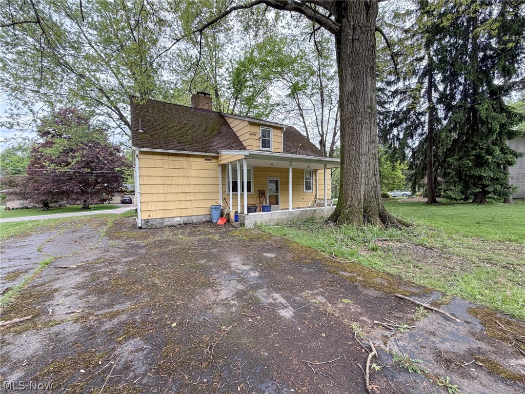 8060 Paulin Drive Youngstown OH 44514
