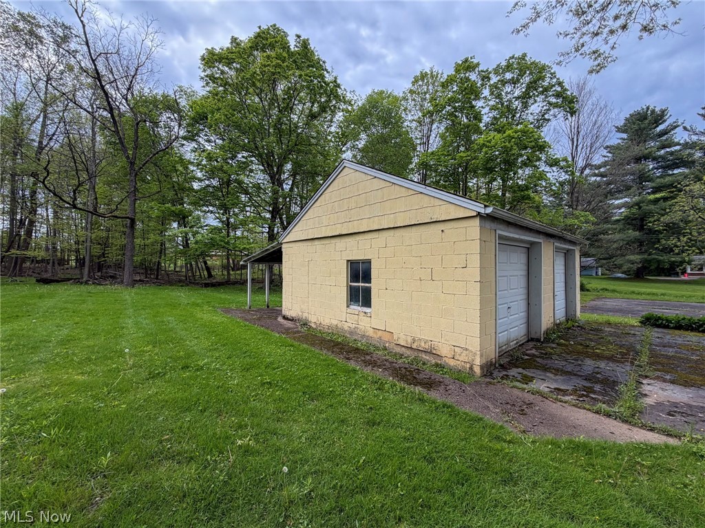 8060 Paulin Drive Youngstown OH 44514