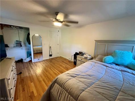 1967 Temblethurst Road South Euclid OH 44121