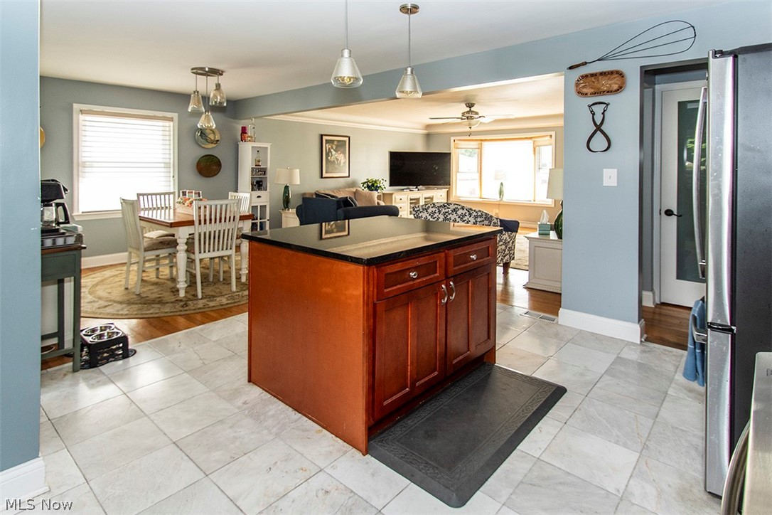 22276 Sandy Lane Fairview Park OH 44126