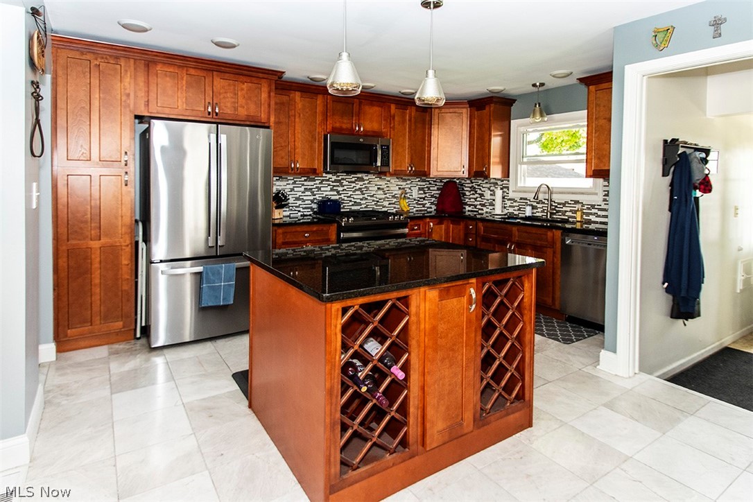 22276 Sandy Lane Fairview Park OH 44126