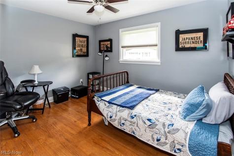22276 Sandy Lane Fairview Park OH 44126