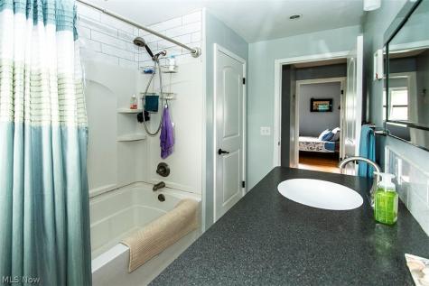 22276 Sandy Lane Fairview Park OH 44126
