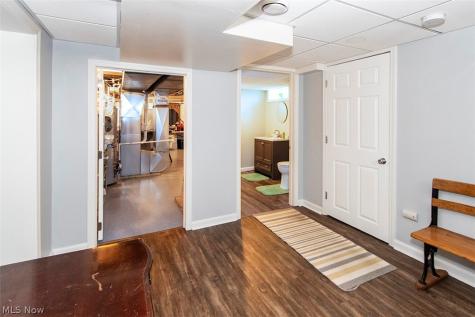 22276 Sandy Lane Fairview Park OH 44126