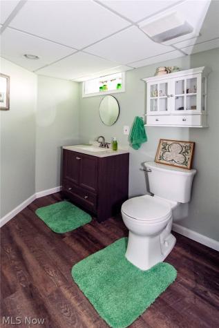 22276 Sandy Lane Fairview Park OH 44126