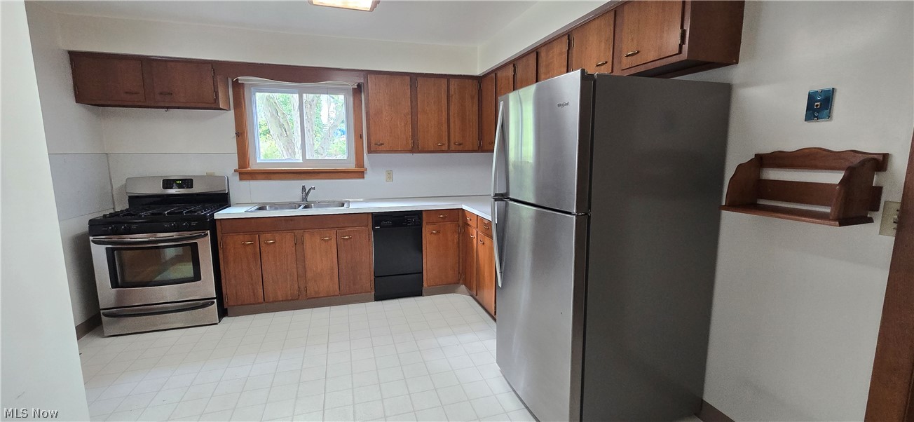 415 Liberty Street Shreve OH 44676