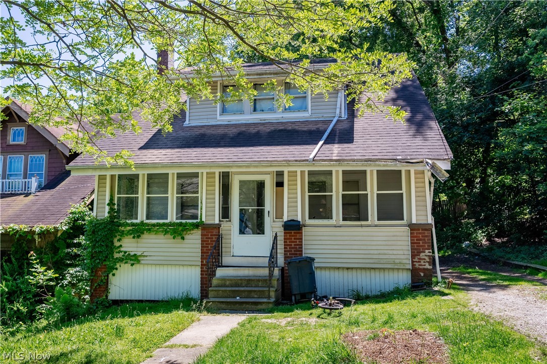 628 Lakemont Avenue Akron OH 44314